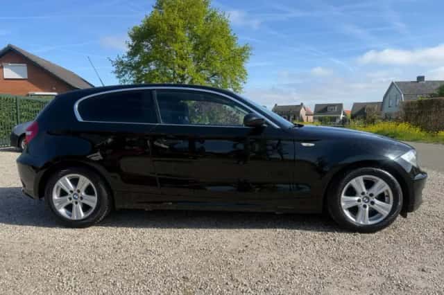 BMW 1-Serie (2009) thumbnail 5