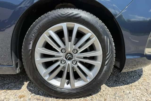 Citroën C4 (2013) thumbnail 6