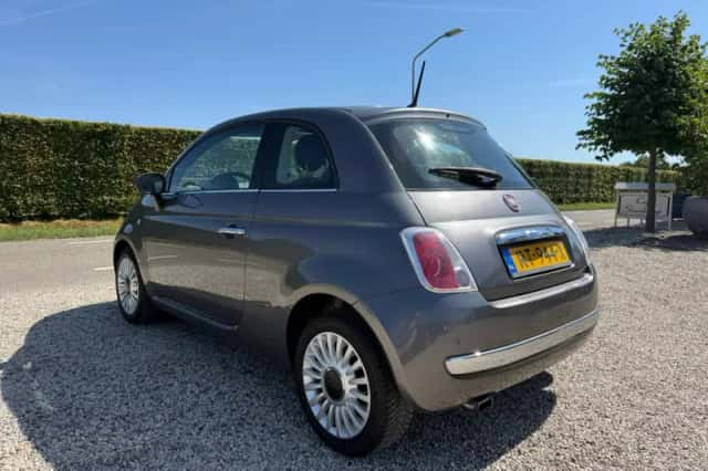 Fiat 500 (2012) thumbnail 2