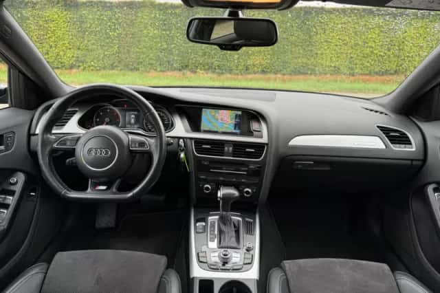 Audi A4 (2014) thumbnail 6