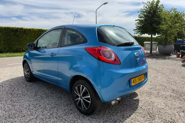 Ford Ka (2009) thumbnail 2