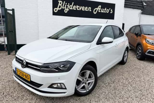 Volkswagen Polo (2021) thumbnail 1