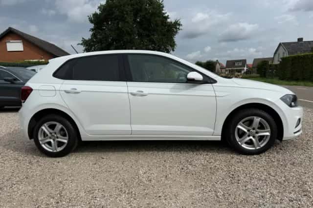 Volkswagen Polo (2021) thumbnail 5