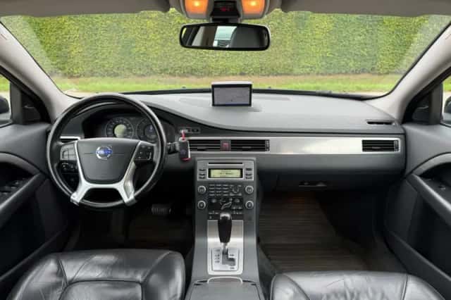 Volvo V70 (2010) thumbnail 6