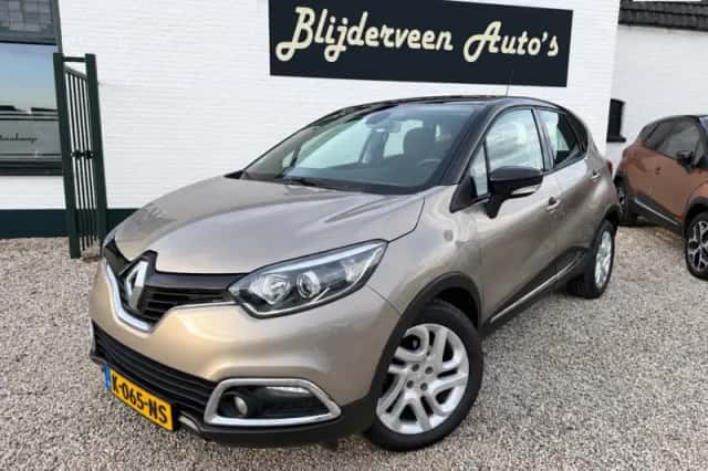 Renault Captur (2014) thumbnail 1