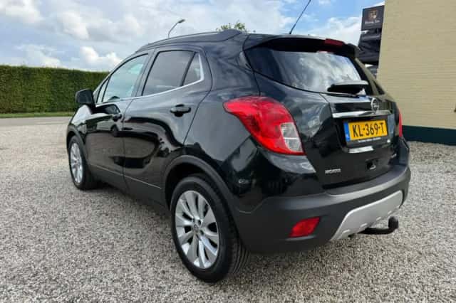 Opel Mokka (2016) thumbnail 2