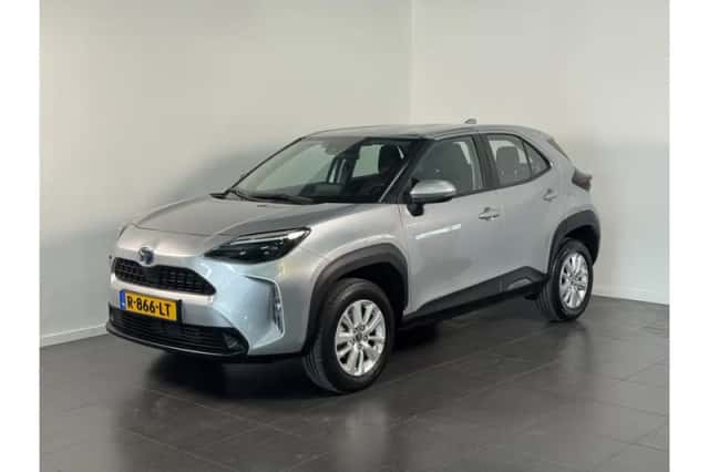 Toyota Yaris Cross (2022) thumbnail 1