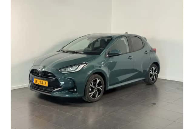 Toyota Yaris (2025) thumbnail 1