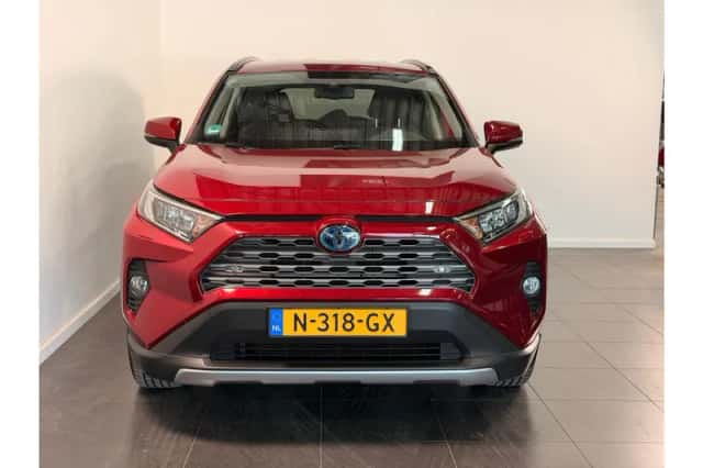 Toyota RAV4 (2019) thumbnail 3