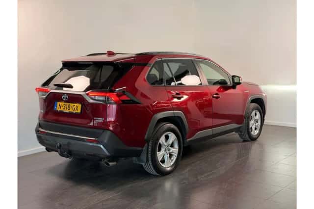 Toyota RAV4 (2019) thumbnail 5