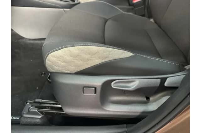 Toyota Yaris Cross (2026) thumbnail 6