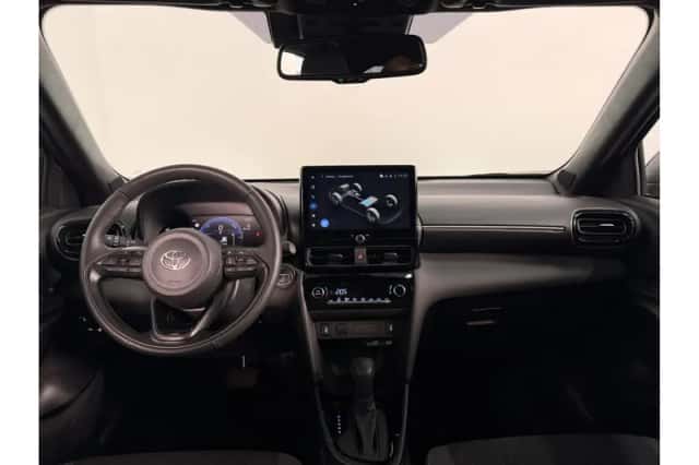Toyota Yaris Cross (2026) thumbnail 2