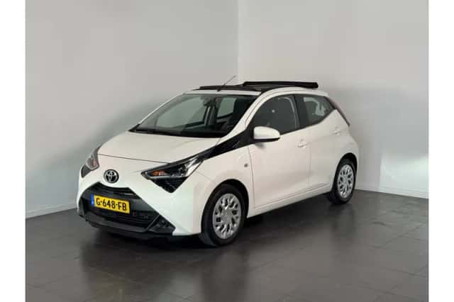 Toyota Aygo (2019) thumbnail 1