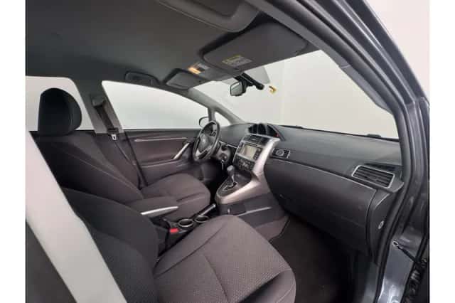 Toyota Verso (2013) thumbnail 6