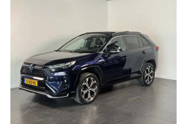 Toyota RAV4 (2023) thumbnail 1