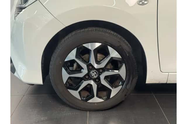 Toyota Aygo (2020) thumbnail 4