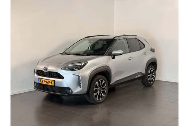 Toyota Yaris Cross (2025) thumbnail 1