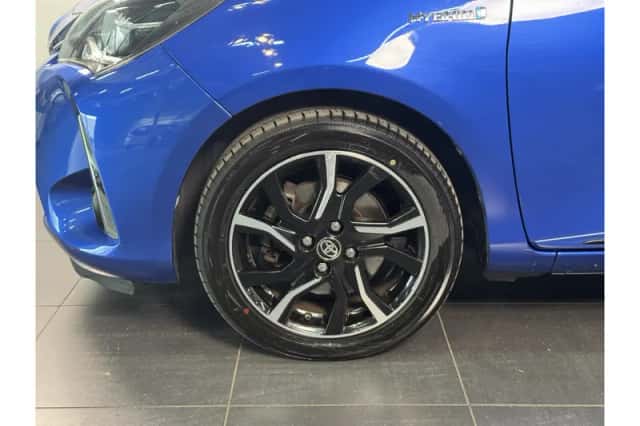 Toyota Yaris (2018) thumbnail 4