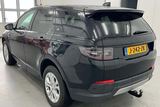 Land Rover Discovery Sport (2020) thumbnail 4