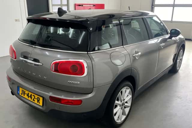 MINI Clubman (2016) thumbnail 3