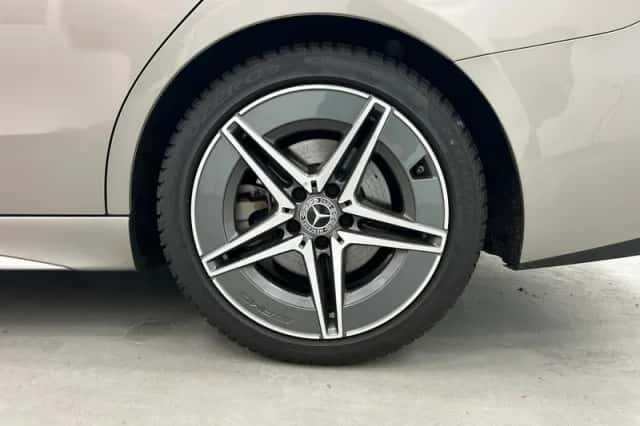 Mercedes-Benz C-Klasse (2021) thumbnail 5