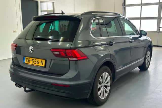 Volkswagen Tiguan (2019) thumbnail 3
