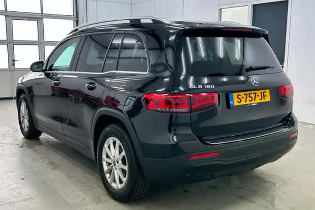 Mercedes-Benz GLB-Klasse (2023) thumbnail 4