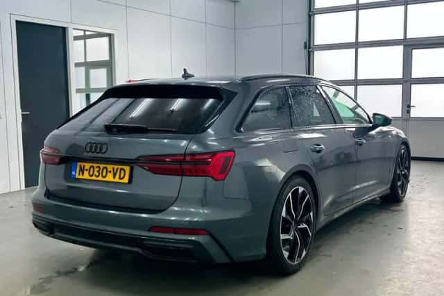 Audi A6 (2022) thumbnail 3