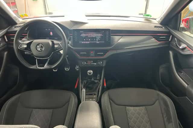 Škoda Kamiq (2023) thumbnail 6