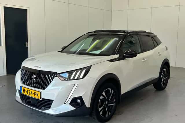 Peugeot 2008 (2020) thumbnail 1