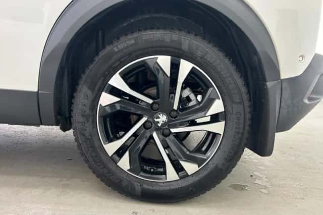 Peugeot 2008 (2020) thumbnail 5