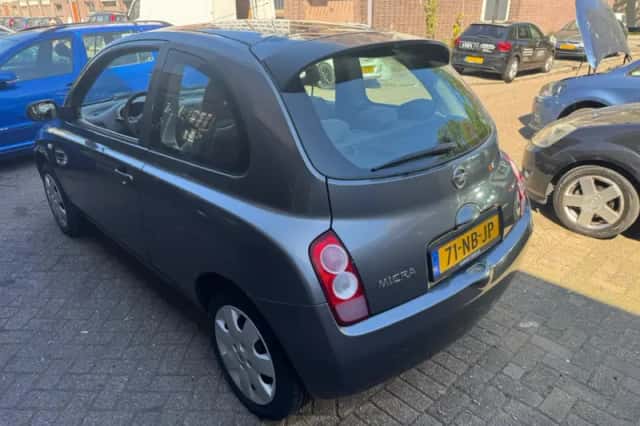 Nissan Micra (2003) thumbnail 6