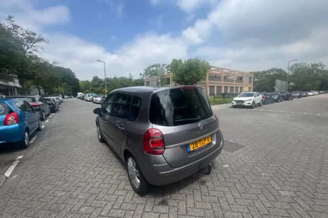 Renault Grand Modus (2012) thumbnail 4
