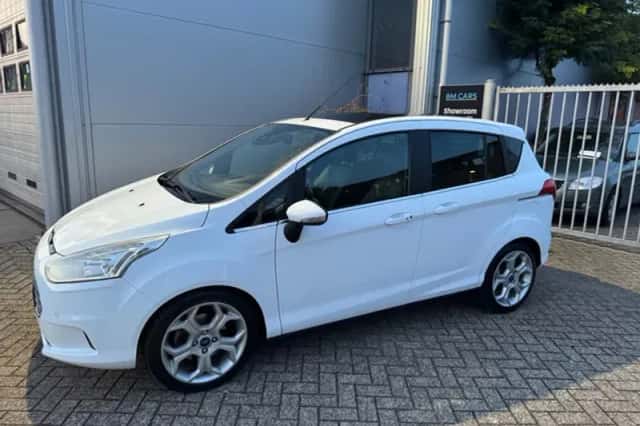 Ford B-Max (2013) thumbnail 4