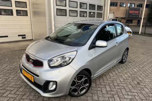 Kia Picanto (2012) thumbnail 6