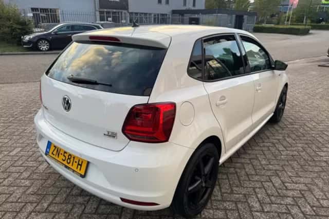 Volkswagen Polo (2014) thumbnail 5