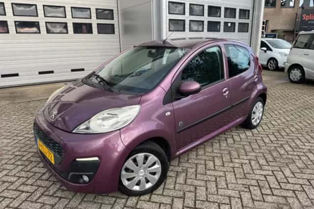 Peugeot 107 (2013) thumbnail 6