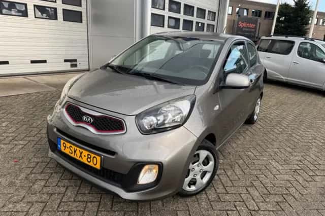 Kia Picanto (2013) thumbnail 4