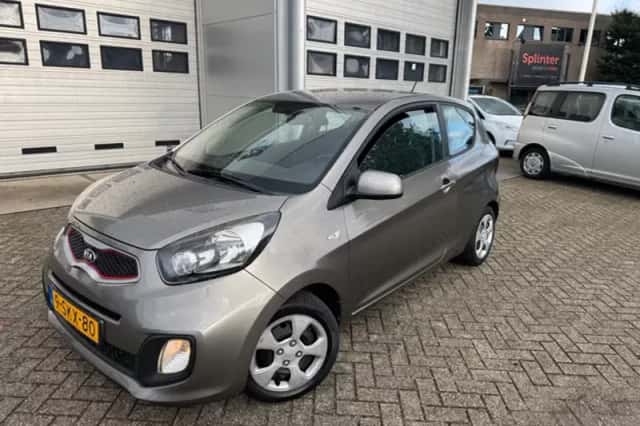 Kia Picanto (2013) thumbnail 6