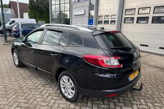 Renault Mégane (2014) thumbnail 3