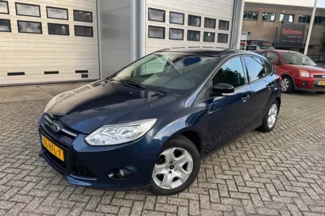 Ford Focus (2011) thumbnail 6