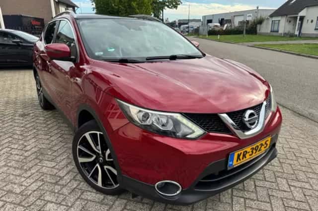 Nissan Qashqai (2016) thumbnail 2