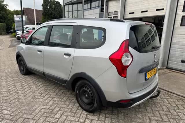 Dacia Lodgy (2016) thumbnail 3