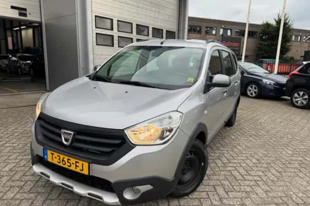 Dacia Lodgy (2016) thumbnail 4