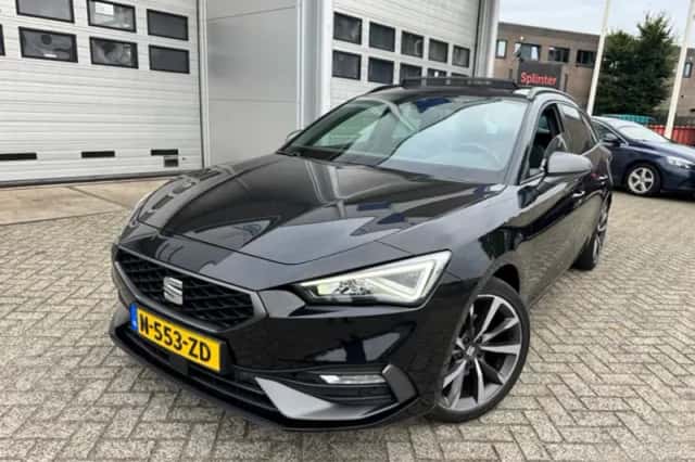 SEAT Leon Sportstourer (2021) thumbnail 4