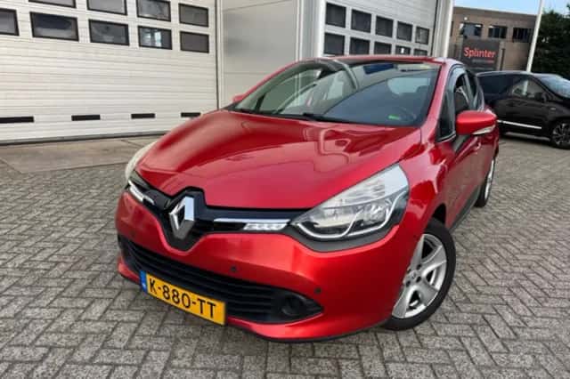 Renault Clio (2015) thumbnail 4