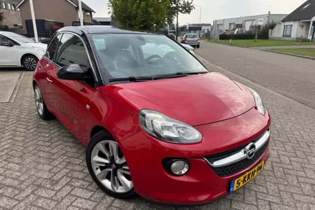 Opel Adam (2013) thumbnail 2