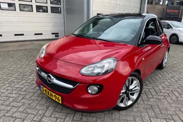Opel Adam (2013) thumbnail 4