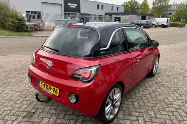 Opel Adam (2013) thumbnail 5