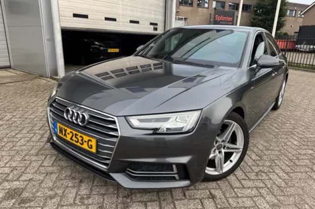 Audi A4 (2017) thumbnail 4